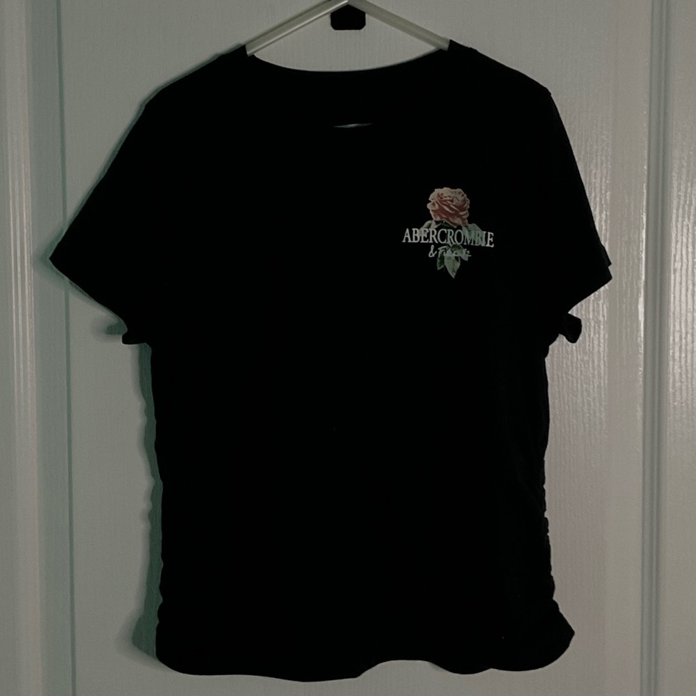 Ribbed Cropped Tee